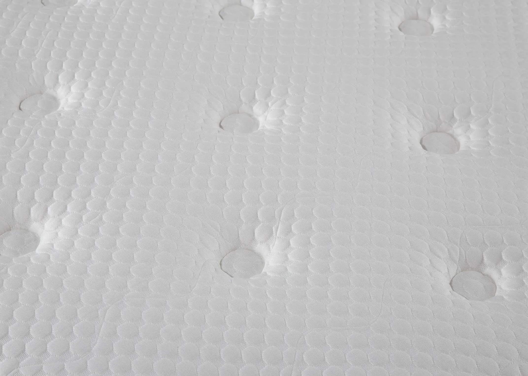 A Double 4ft6 pocket spring mattress from the Rian Therapeutic range. Closeup of comfort foam