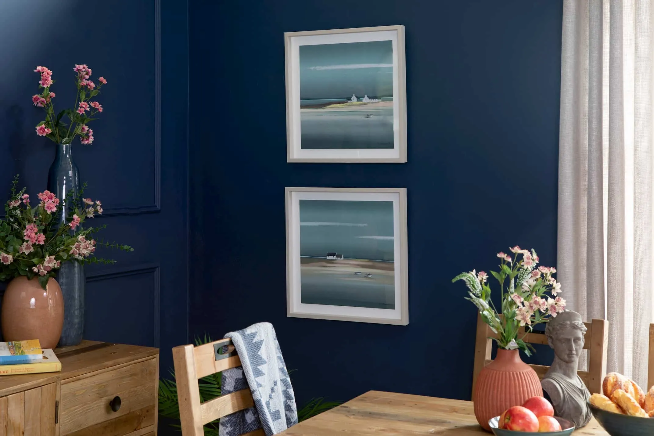 52cm x 52cm Large Framed Print - Sapphire