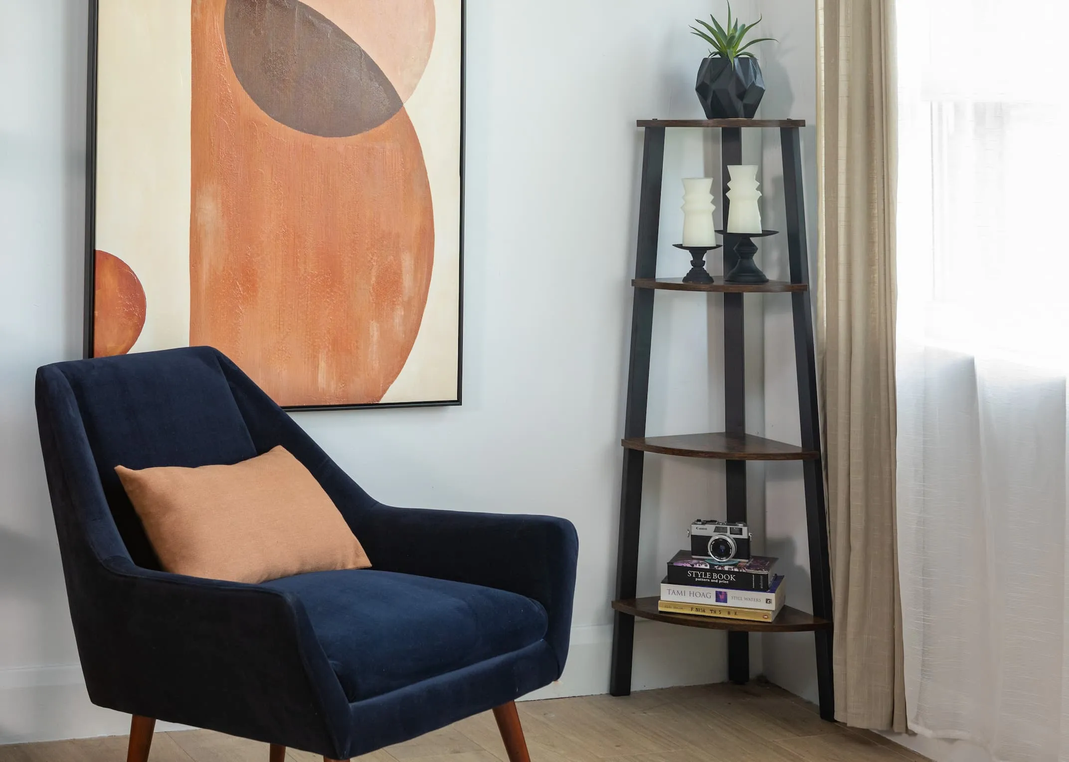 4 Tier Rustic Brown Corner Ladder Shelves - Karo