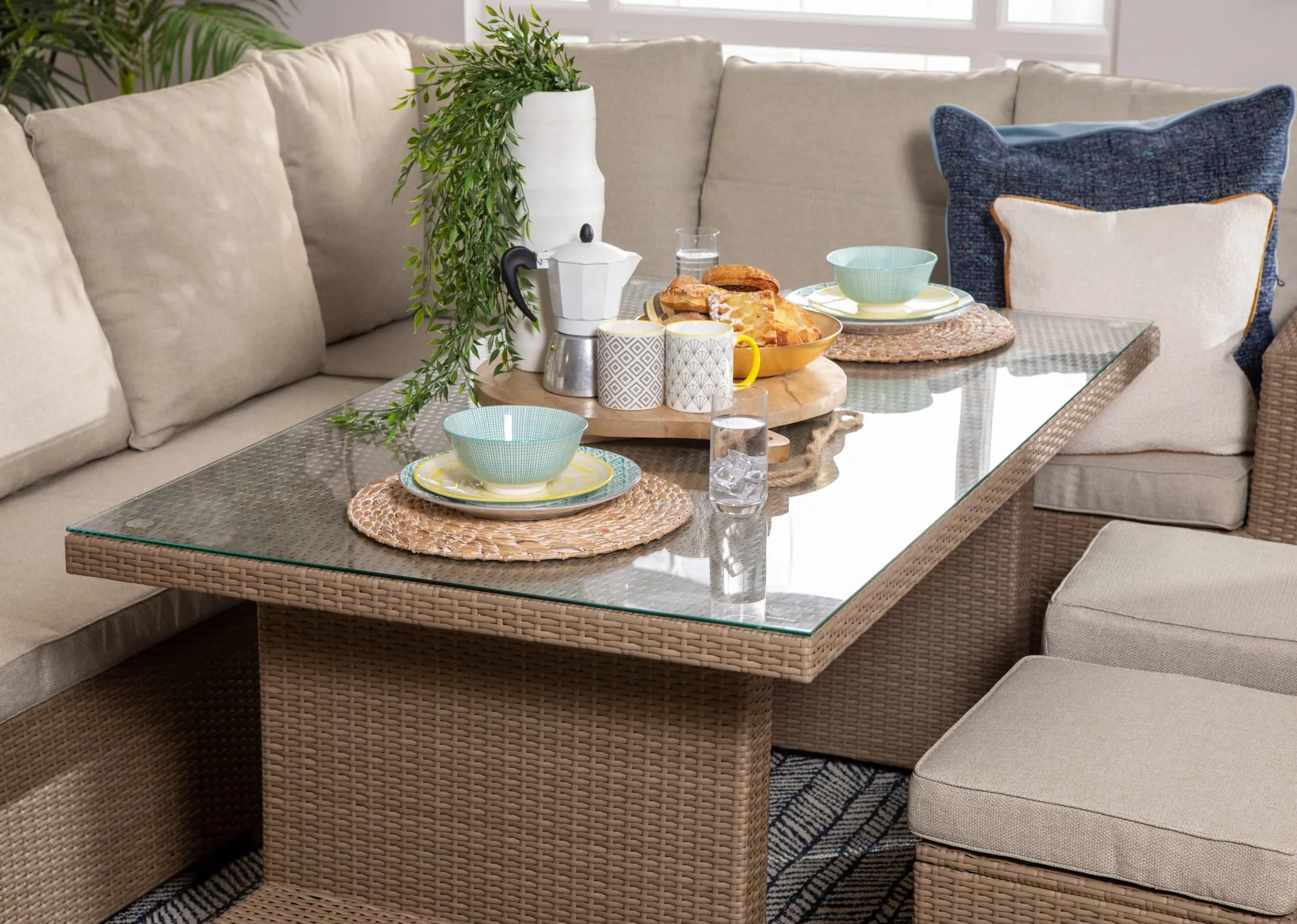  3 stools and a dining table 