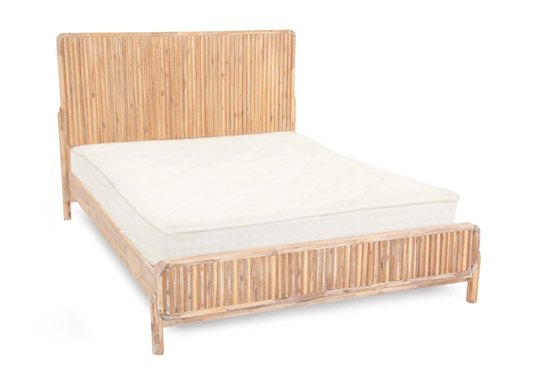 A lifestyle image of the Milo 4ft6 bed with locker and maxima rug.