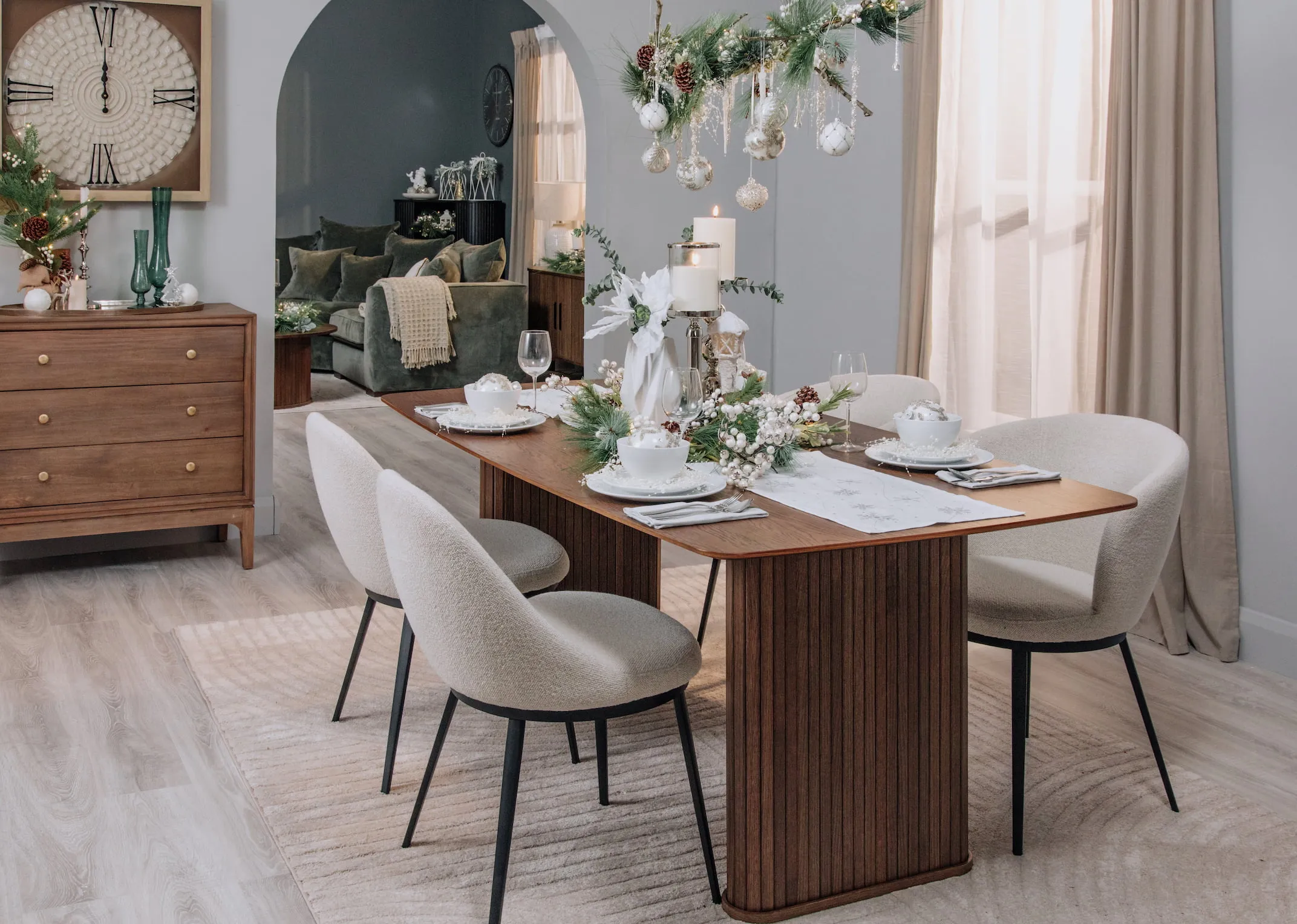 Smoked Oak Dining Ez Living Dining Room Tables And Chairs Cotswold