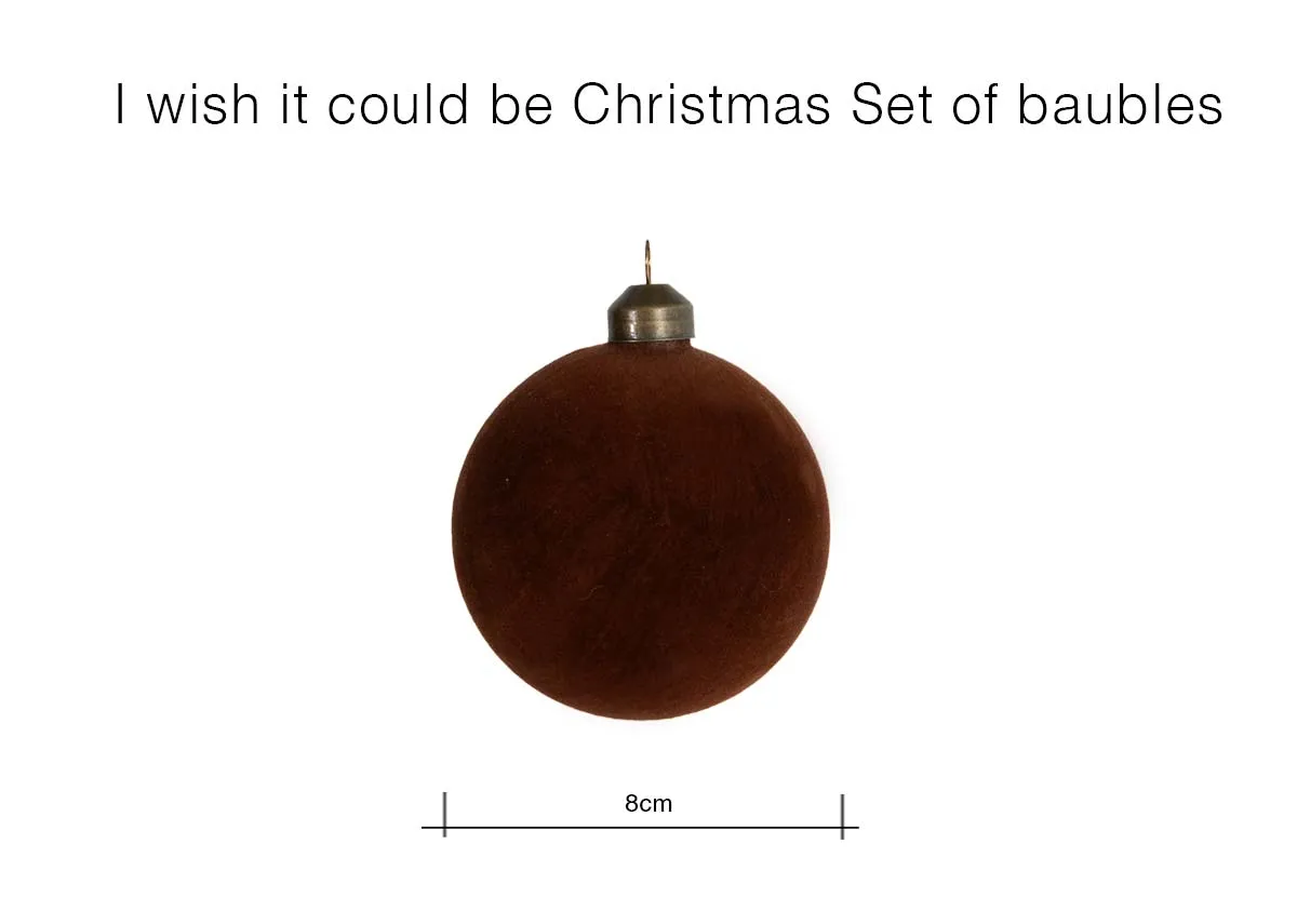 A dimension image of the Wish it Could be Christmas with 8cm