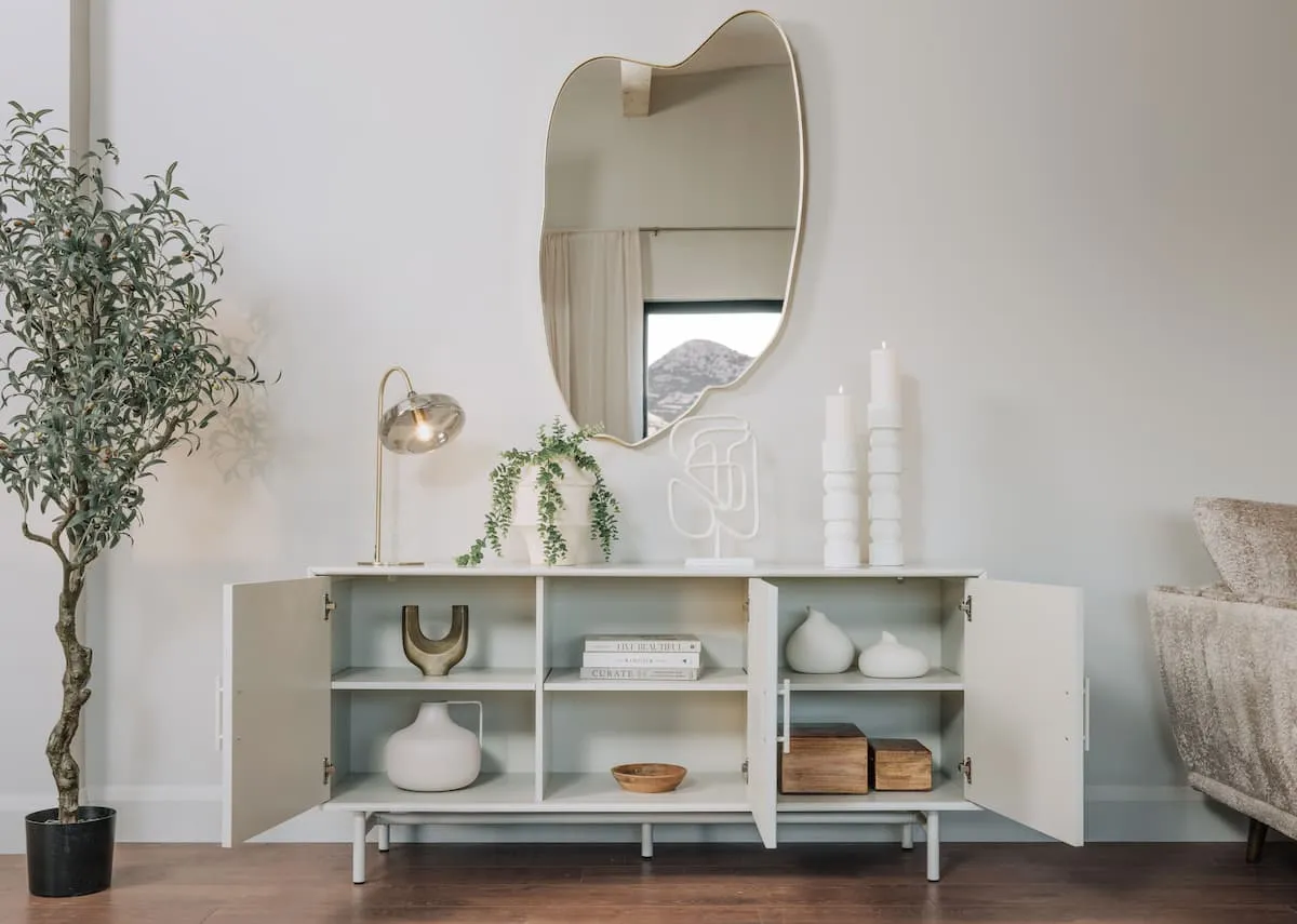 3 Door Off White Sideboard - Palma