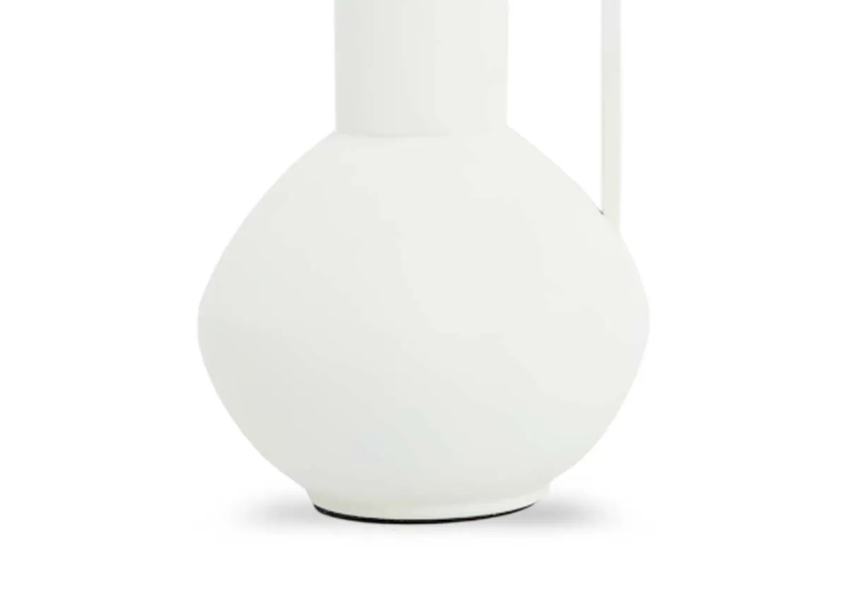 A dimension image of the Panzano vase with 12cm x 33cm