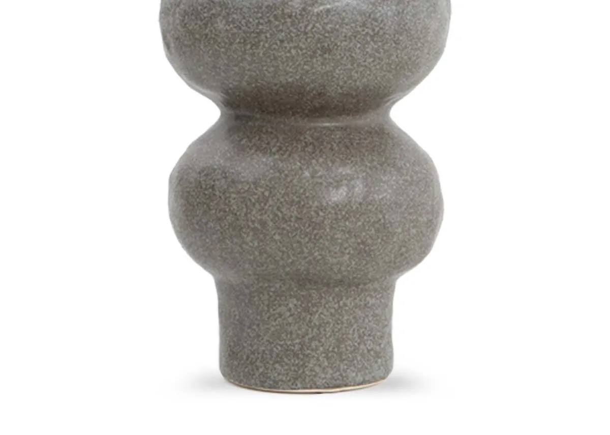 A dimension image of the Rogano Large Vase with 15cm x 33.5cm
