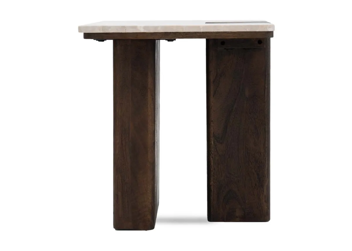 A dimension image of the Windsor side table with 46cm x 50cm