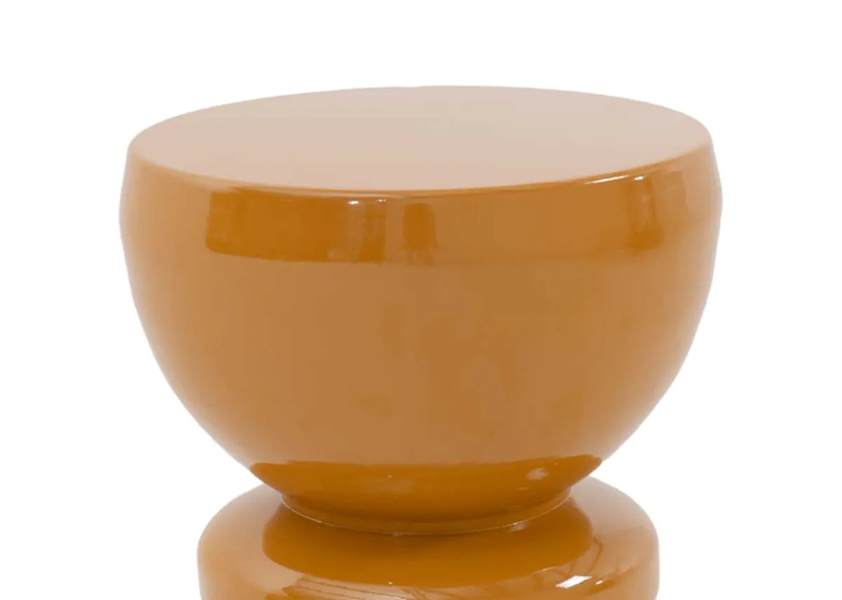 A dimension image of the Kash Side Table with 39cm x 52cm