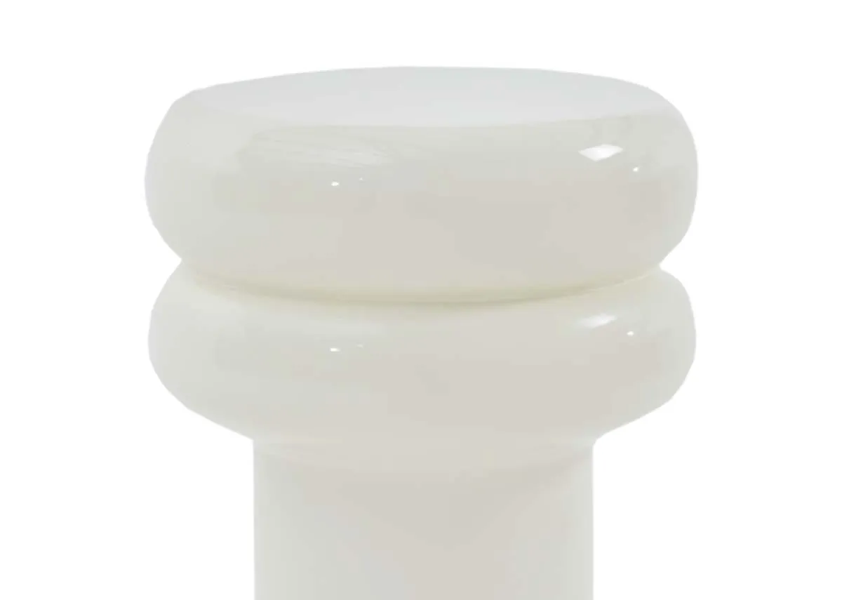 A dimension image of the Boone Side table with 29.5cm x 51cm