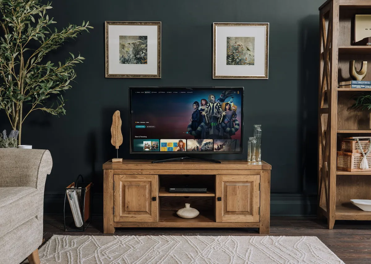 52cm x 52cm Framed Picture - Clarity