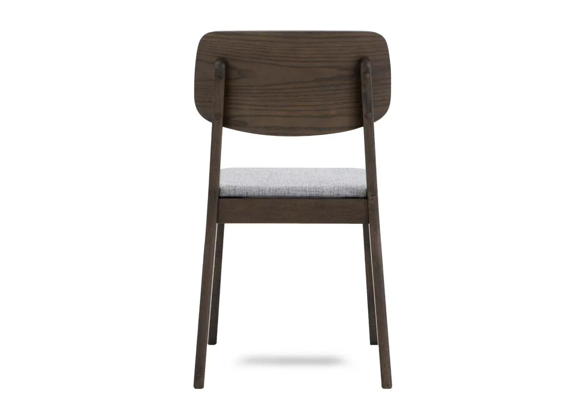 A dimension image of the Sonoma dining chair with 43.5cm x 60cm x 77cm