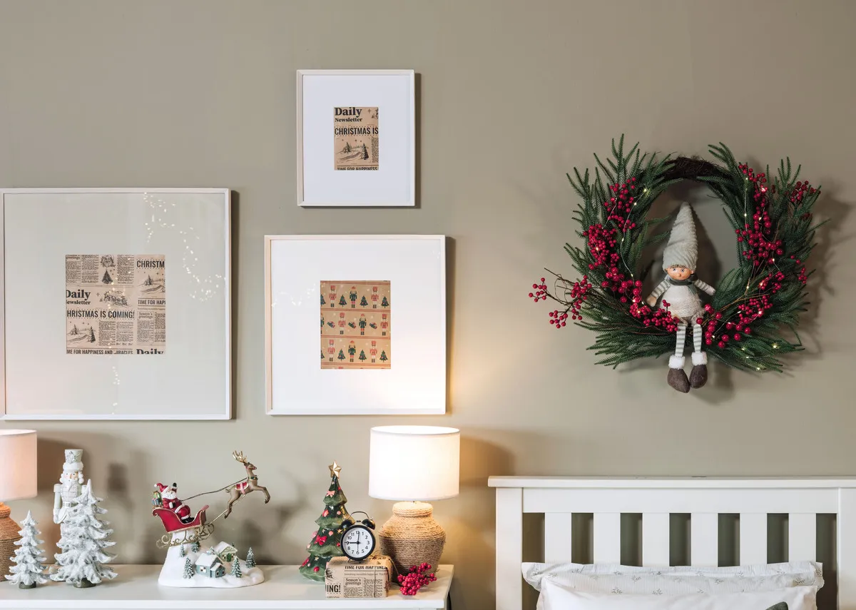 A lifestle image of the Berry hanging wreath on a front door