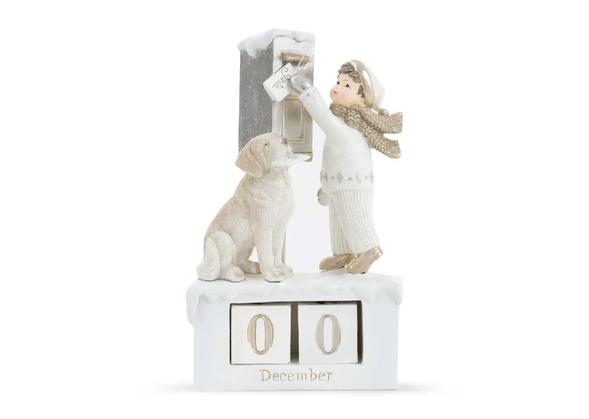 A dimension image of the Winter Boy with Letter with 13cm x 21.5cm