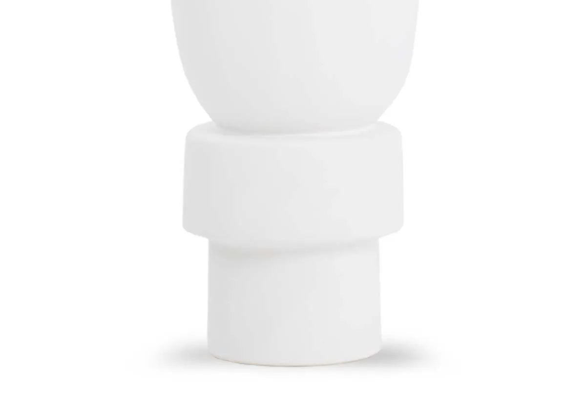 A dimension image of the Rossio Large Vase with 15cm x 42cm