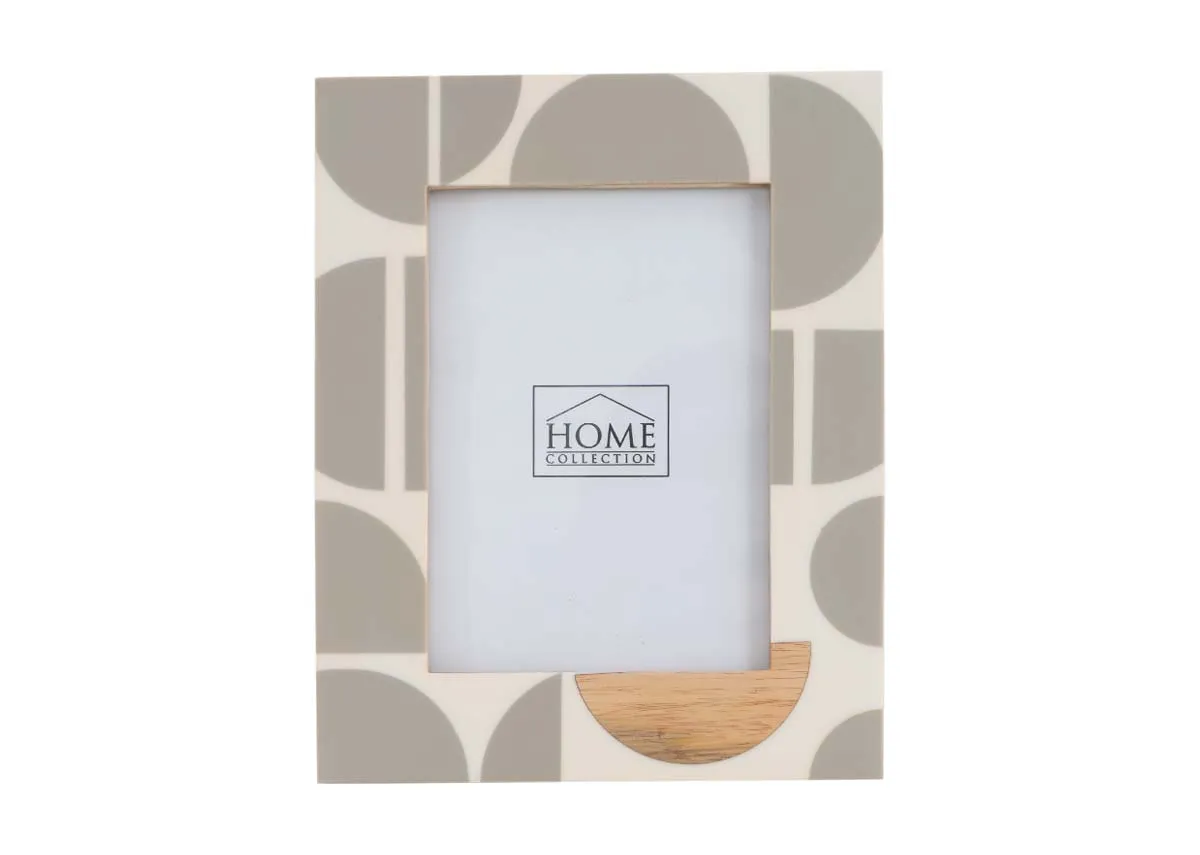 7" x 9" Grey & Ivory Resin Photo Frame - Vermillion