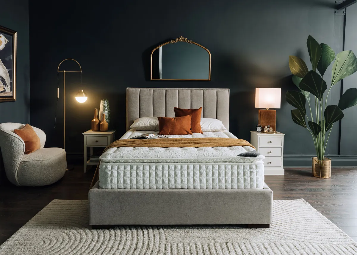 A lifestyle image of the legacy mattress with Liberty bed with Pelican picture.