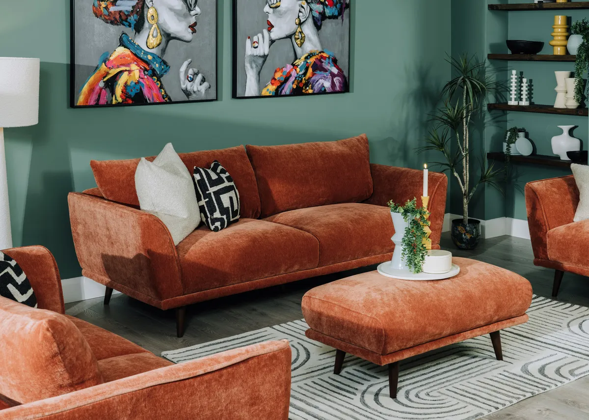 A lifestyle image of the Boutique sofas with Contessa prints