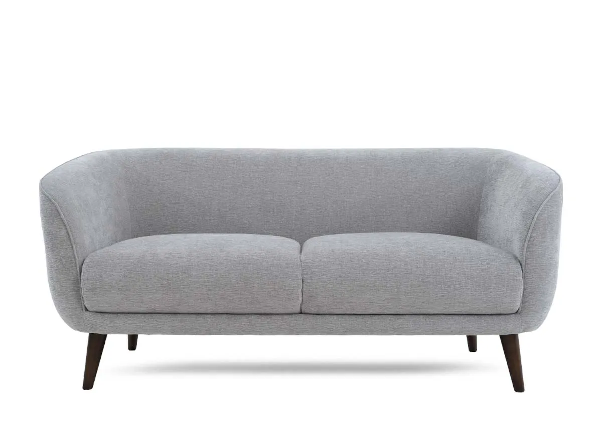  lanterns and the Sonoma tables.