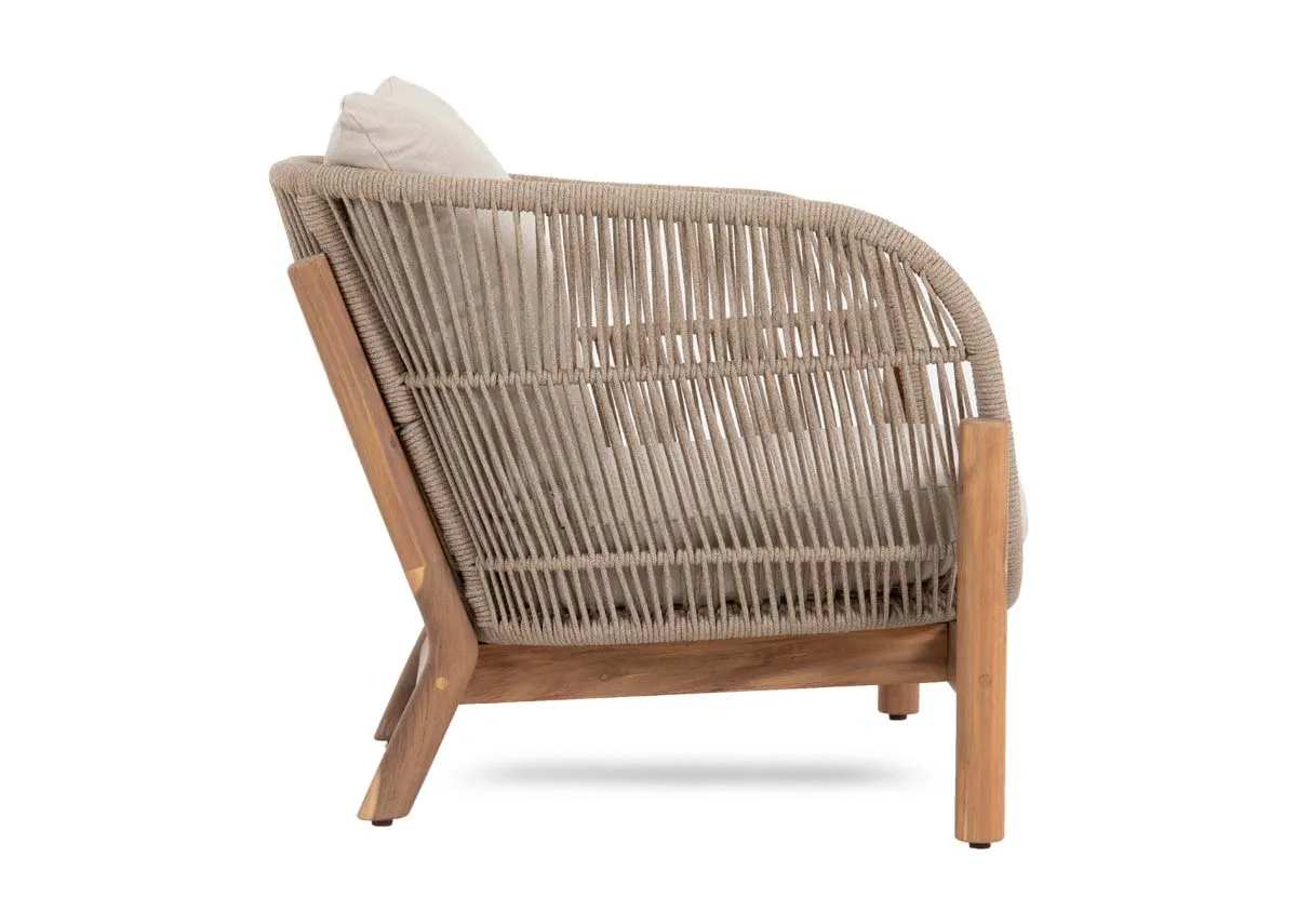 A dimension image of the La Palma Chair with 77cm x 70cm x 88cm