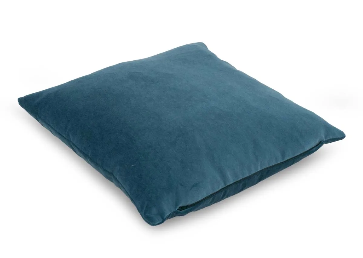 A dimension image of the Richelle Cushion with 45cm x 45cm