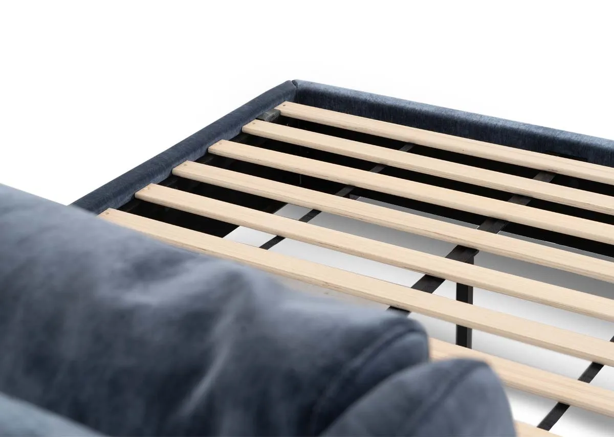 A dimension image of the Comfy 6ft bedframe with 195cm x 240cm x 109.5cm