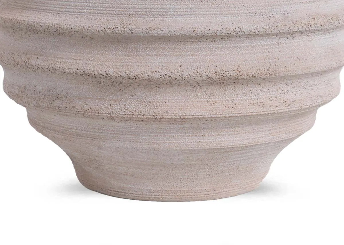 A dimension image of the Siena Planter with 30.7cm x 23cm
