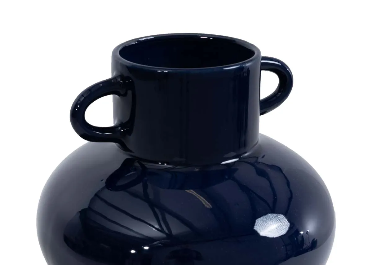 A dimension image of the Plum Vase with 26.4cm x 23cm