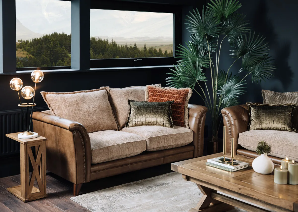 A lifestyle image of the Savannah sofa with Naxos and coffee table