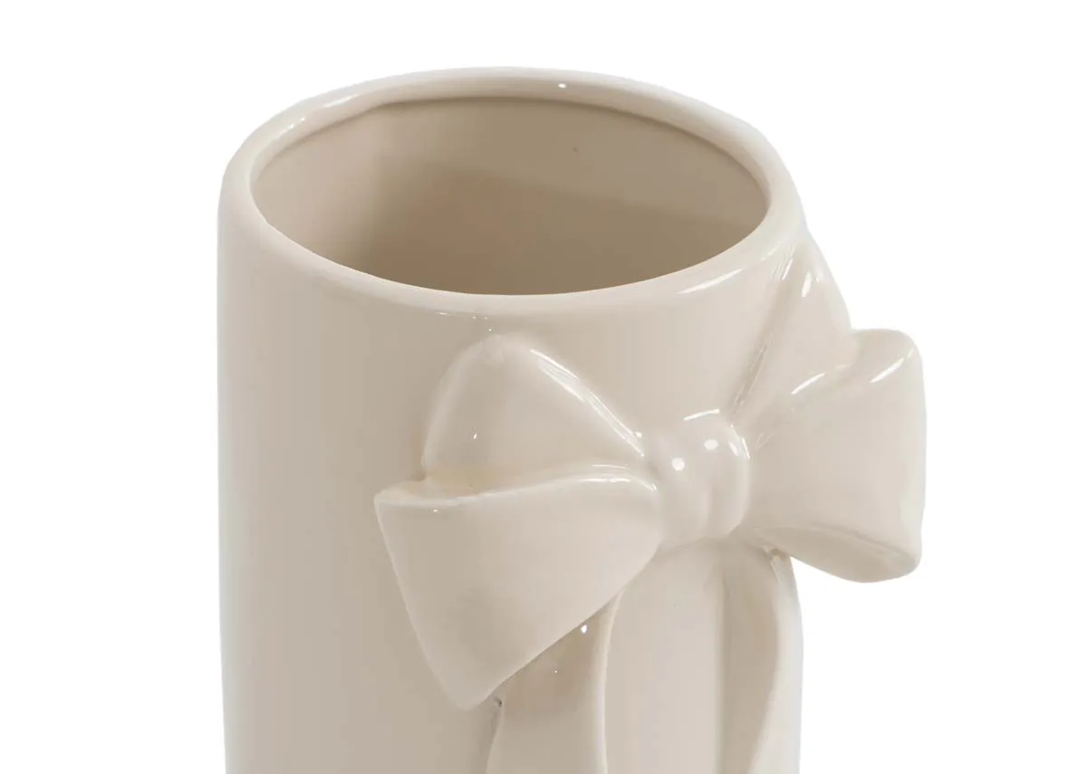 A dimension image of the Bow Vase in small with 11.5cm x 18.5cm
