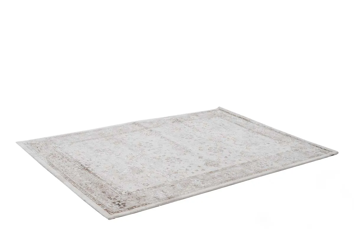 A dimension image of the Dune small rug with 170cm x 120cm