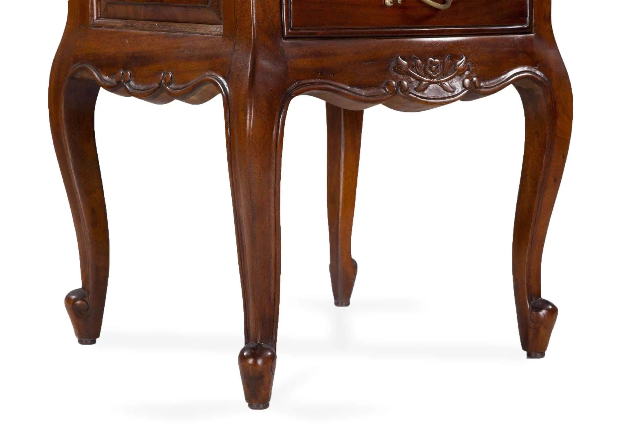 A close up image showing the legs of the Lyon 2 drawer mahogany bedside locker.