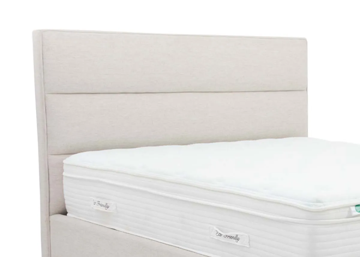 A dimension image of the Ebony 4ft6 Ottoman with 150cm x 200cm x 133cm