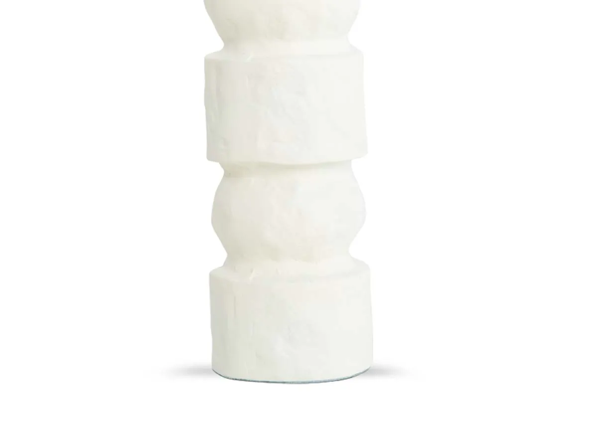 A dimension image of Akta Candle Holder with 9cm x 31cmx
