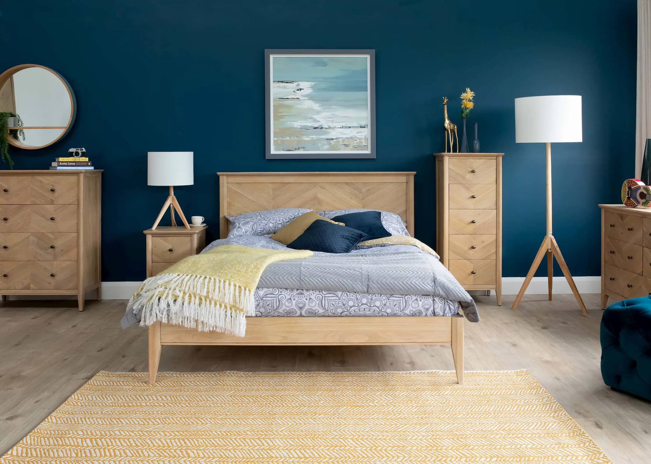 Double (4ft 6) Oak & Pine Bed Frame - Chevron