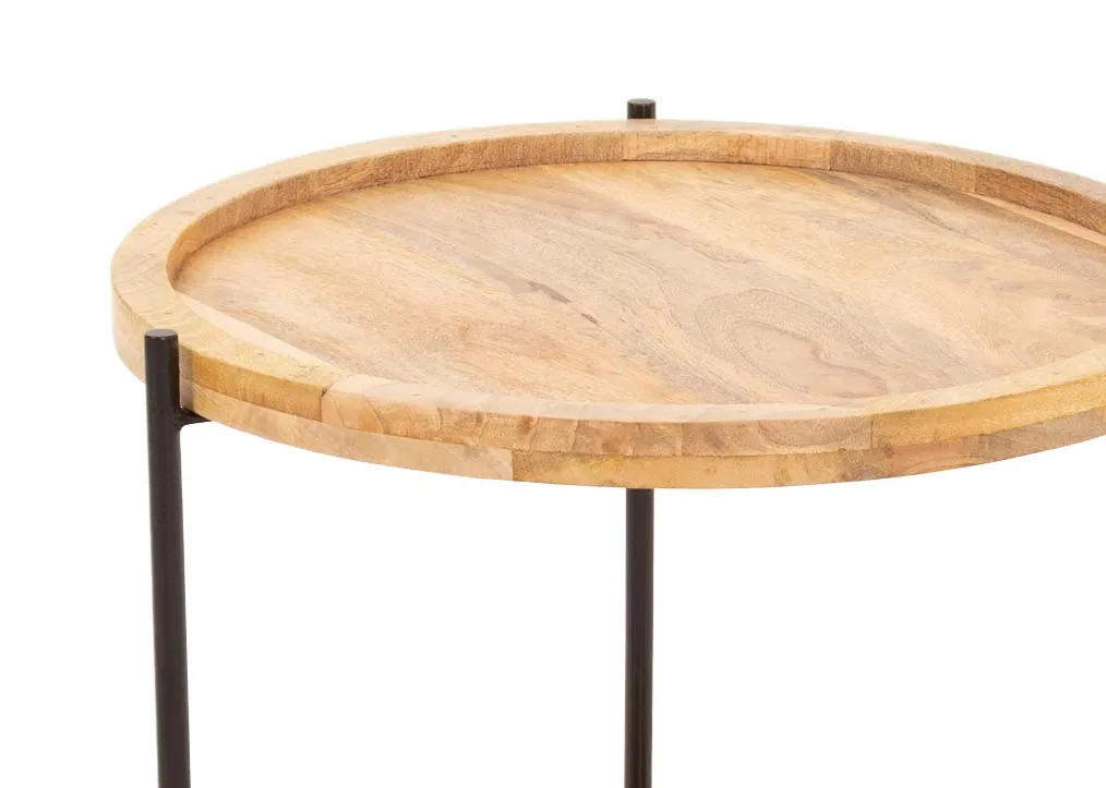A natural round wood small coffee table with 2 shelves from EZ Livings Mango range. Closeup of wood finish