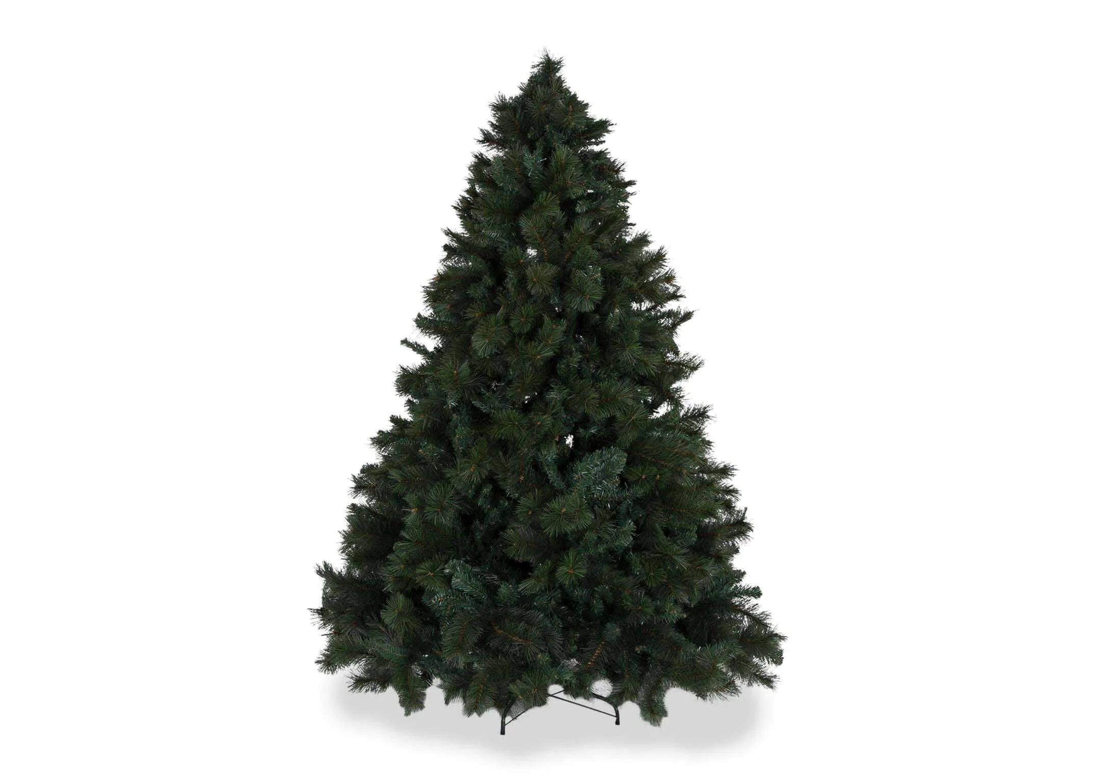A view in full from the front of the 7ft mixed needle Christmas tree.
