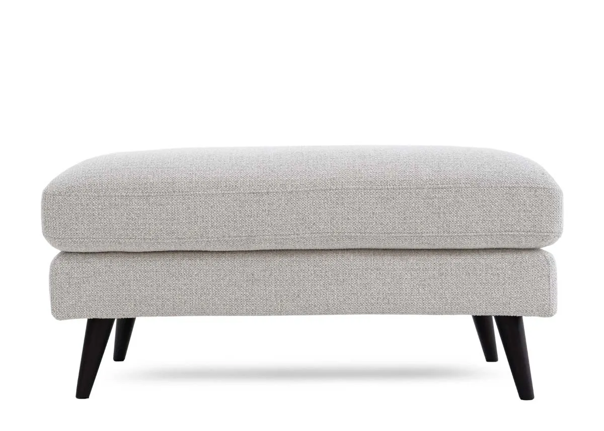A dimension image of the Bandon footstool with 102cm x 48cm