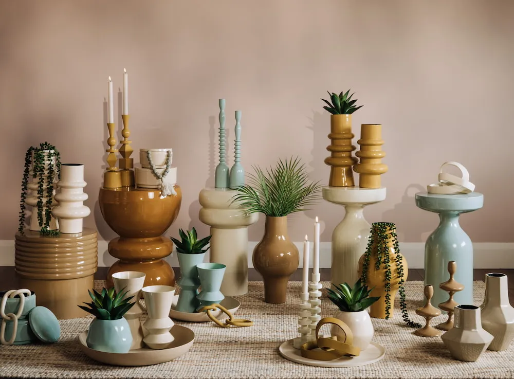 Decorate With Colour: Summer 2025 Edition 