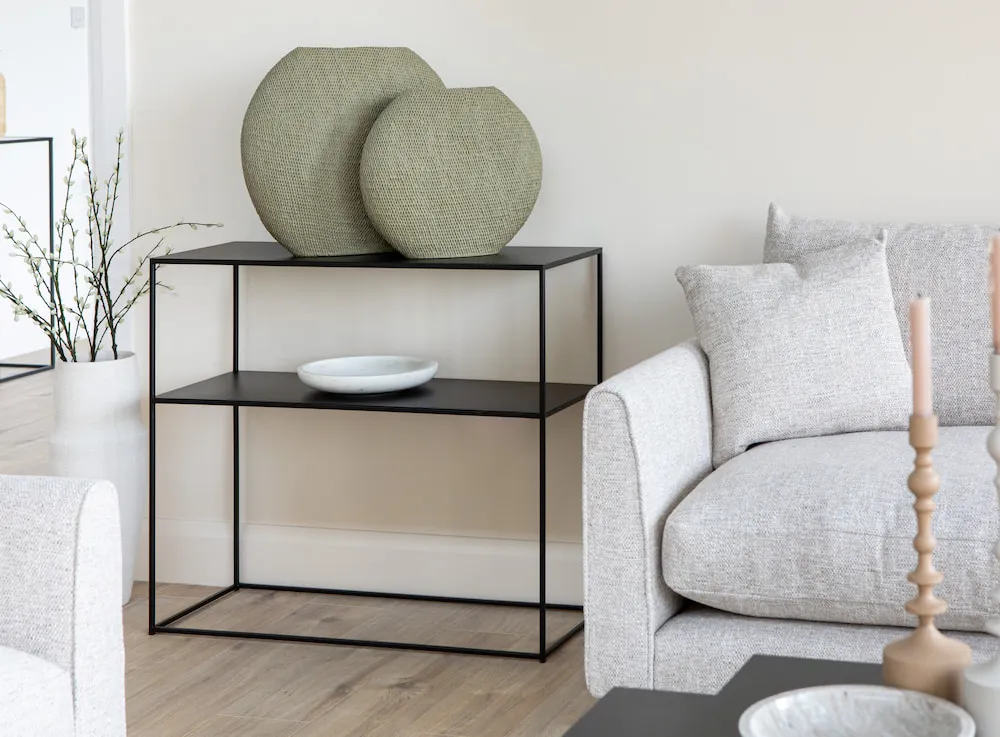 Clever Ways To Layout A Narrow Hallway