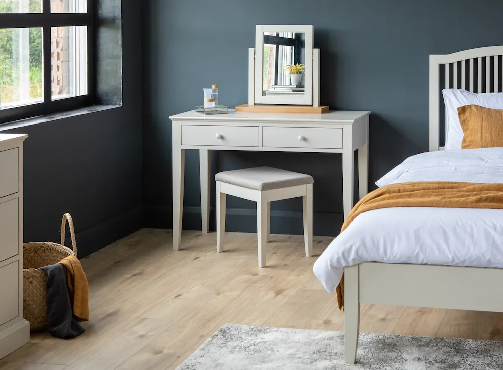 The Benefits Of Having A Vanity Table