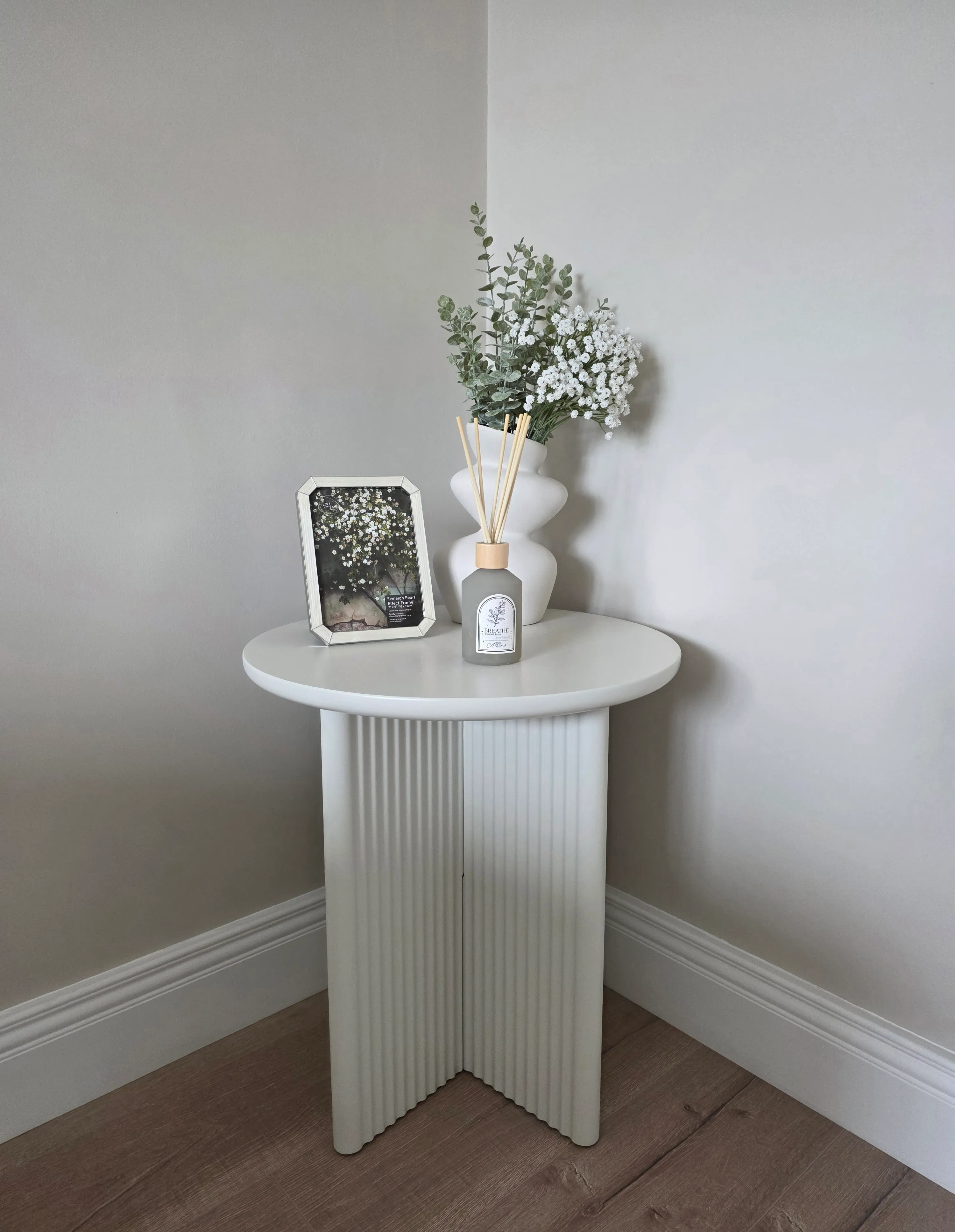 Off White Lamp Table - Palma