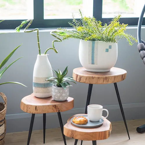 Kayden Vase from EZ Living Furniture.