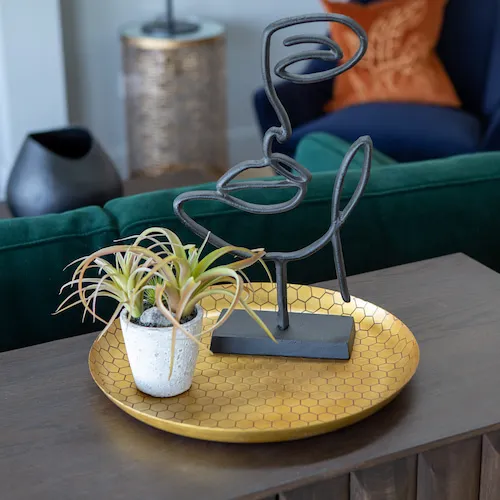 Albine gold dish to group accessories from EZ Living Furniture.