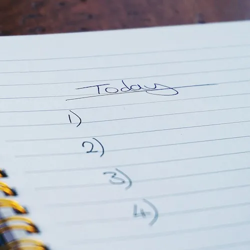 List of tasks on notepad.