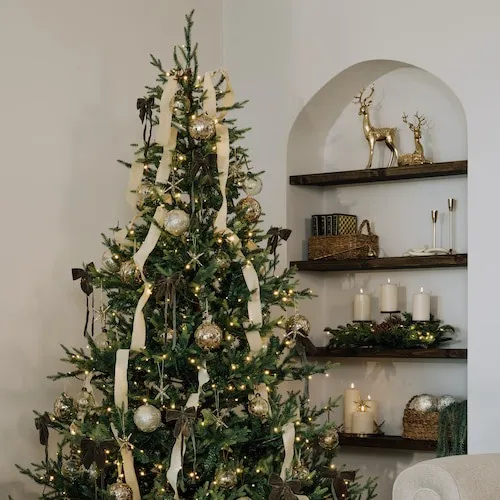 Christmas tree at EZ Living Furniture.